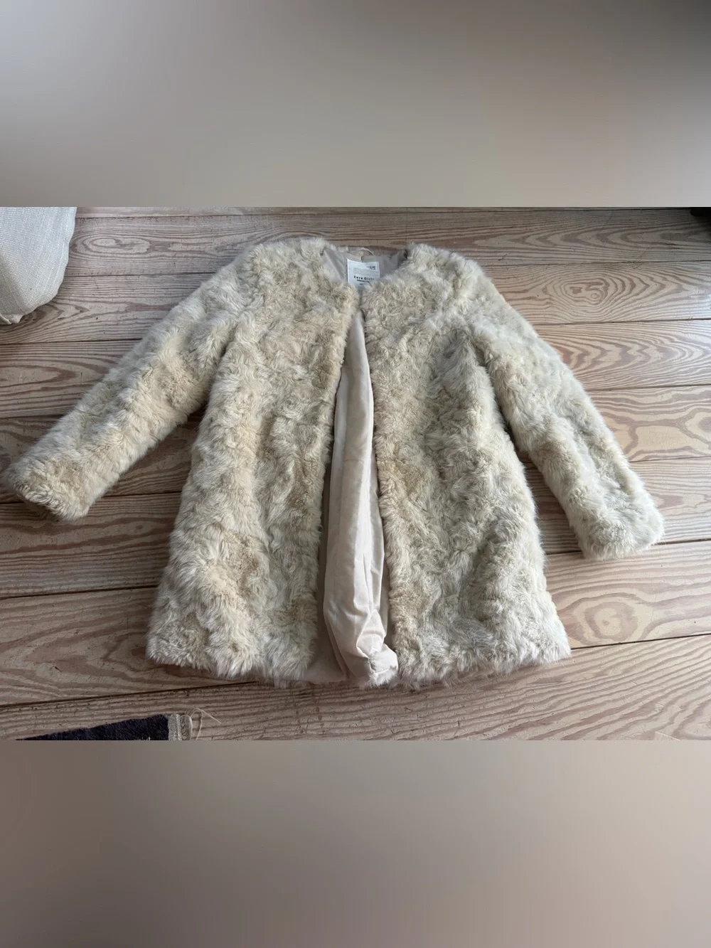 Zara Girls Faux Fur Coat size 11/12